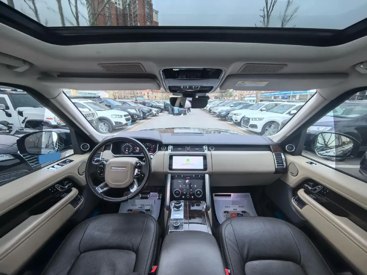 2021 Land Rover Range Rover 3.0T 400HP L6 8AT,autocango,china used car exporter,china ev exporter,chinese used car exporter,chinese used ev exporter
