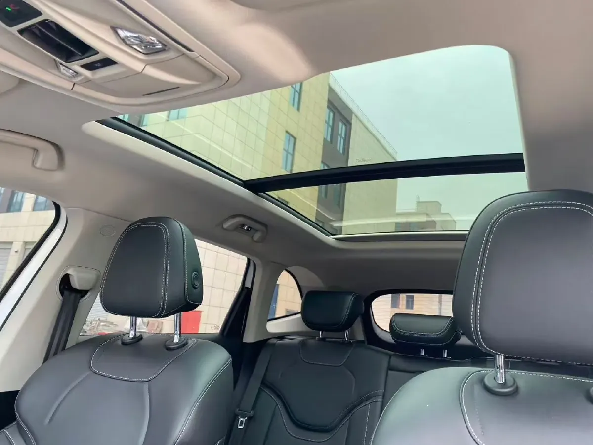 2021 Haval H6 2.0T 211HP L4 7DCT,autocango,china used car exporter,china ev exporter,chinese used car exporter,chinese used ev exporter