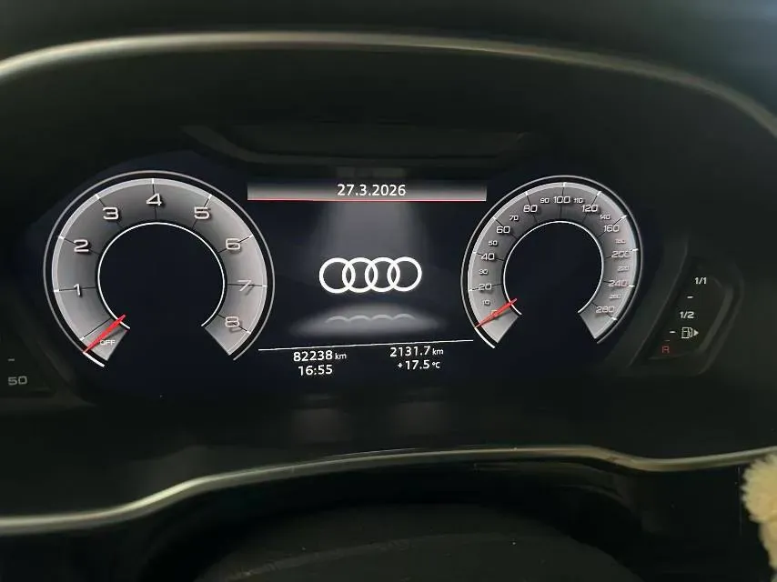 2020 Audi Q3 Sportback 2.0T 220HP L4 7DCT,autocango,china used car exporter,china ev exporter,chinese used car exporter,chinese used ev exporter