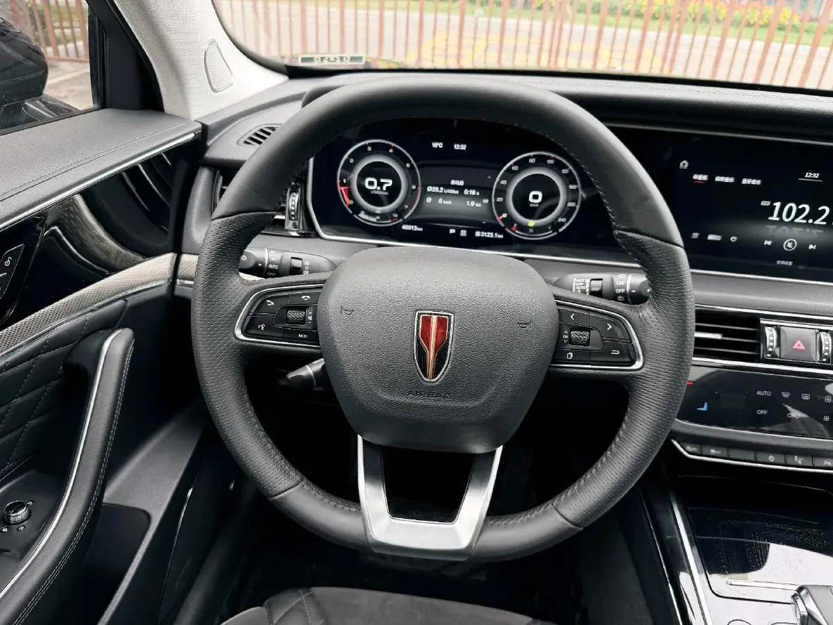 2019 HongQi HS5 2.0T 224HP L4 6AT,autocango,china used car exporter,china ev exporter,chinese used car exporter,chinese used ev exporter