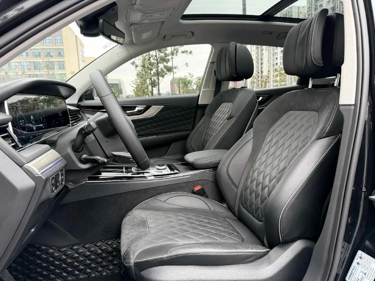 2019 HongQi HS5 2.0T 224HP L4 6AT,autocango,china used car exporter,china ev exporter,chinese used car exporter,chinese used ev exporter