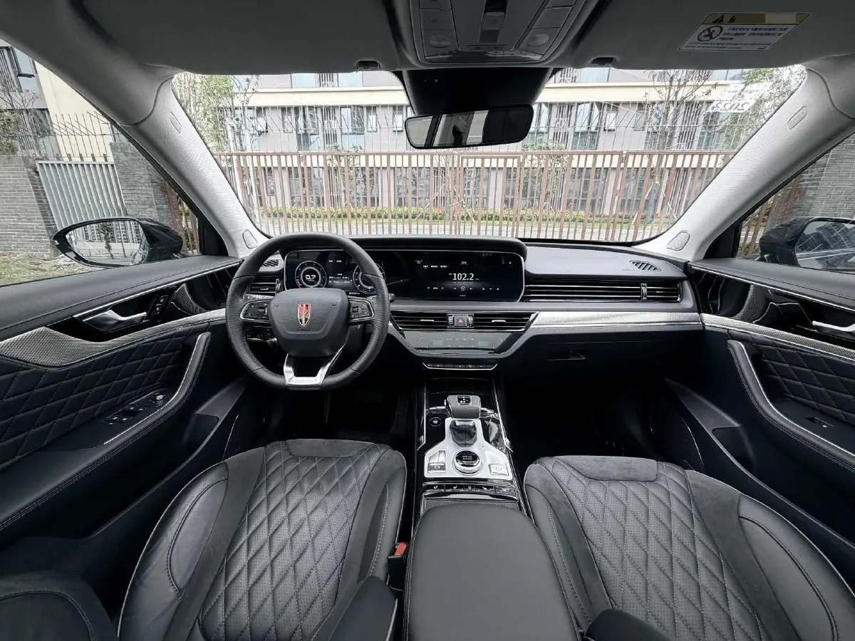 2019 HongQi HS5 2.0T 224HP L4 6AT,autocango,china used car exporter,china ev exporter,chinese used car exporter,chinese used ev exporter