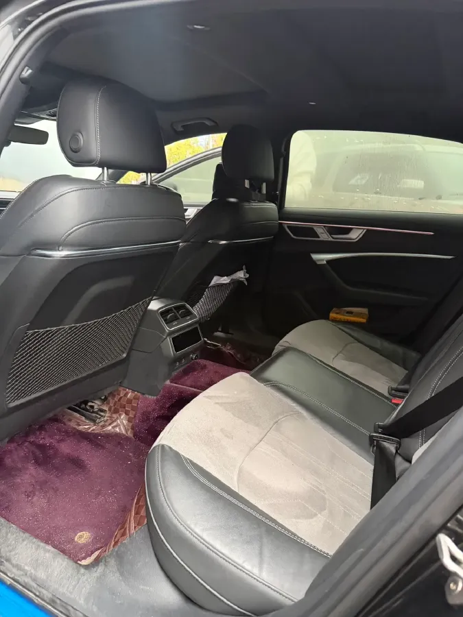 2023 Audi A6L 2.0T 245HP L4 7DCT,autocango,china used car exporter,china ev exporter,chinese used car exporter,chinese used ev exporter