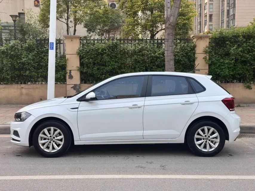 2023 Volkswagen Polo 1.5L 113HP L4 6AT,autocango,china used car exporter,china ev exporter,chinese used car exporter,chinese used ev exporter