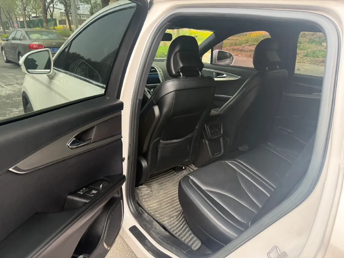 2017 Lincoln MKX 2.0T 253HP L4 6AT,autocango,china used car exporter,china ev exporter,chinese used car exporter,chinese used ev exporter