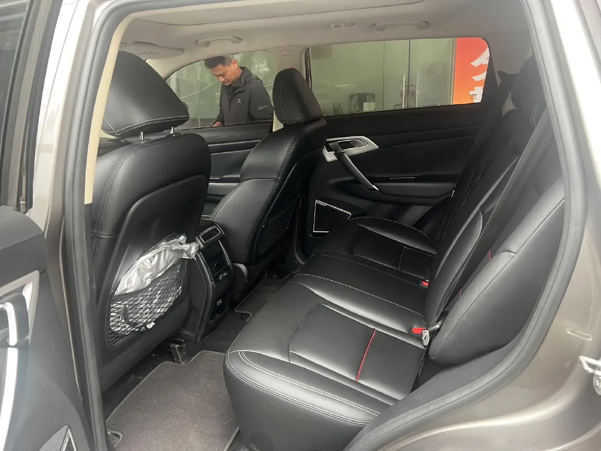 2018 Geely Azkarra 1.8T 184HP L4 6AT,autocango,china used car exporter,china ev exporter,chinese used car exporter,chinese used ev exporter