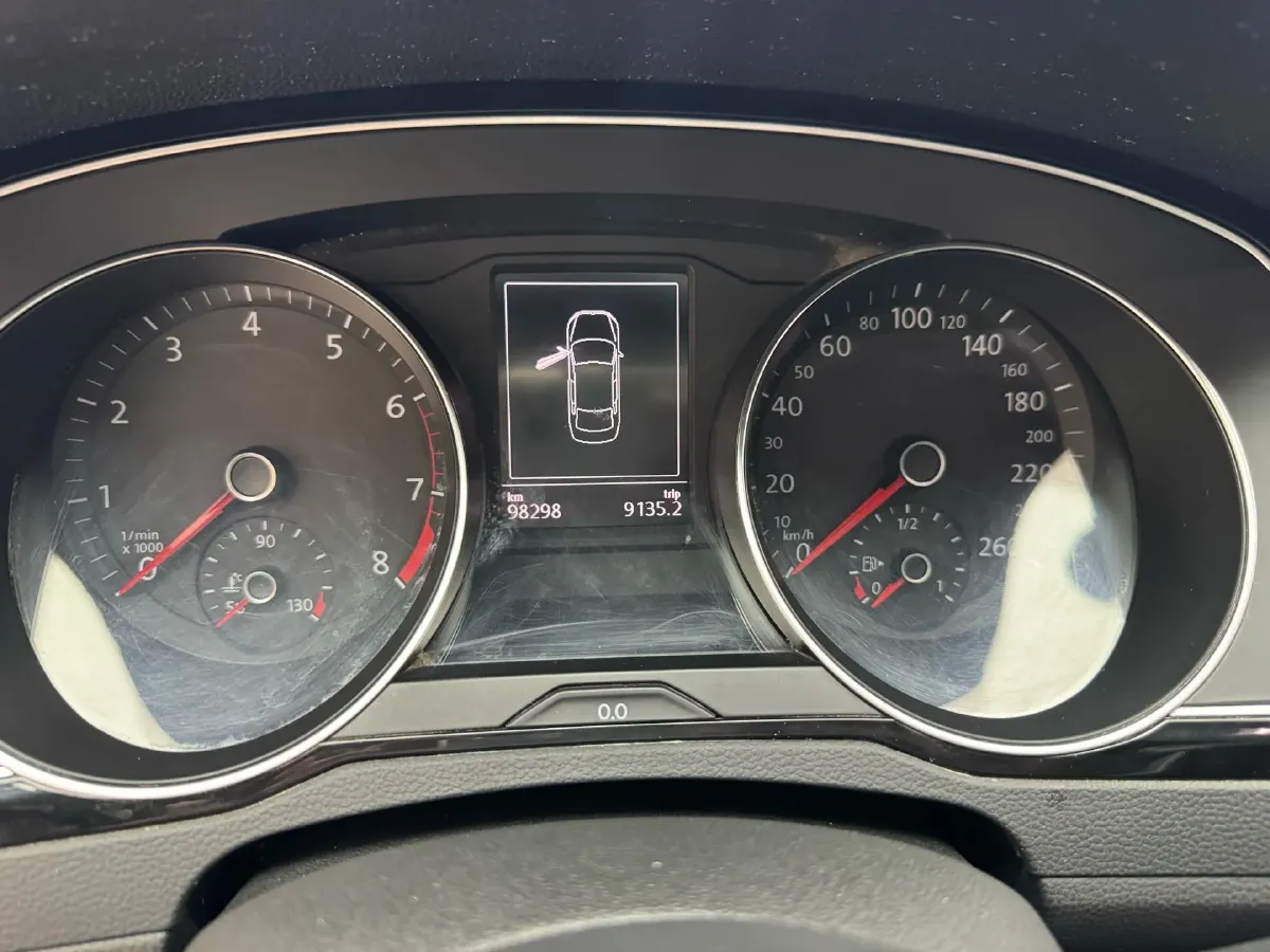 2018 Volkswagen Magotan 1.8T 180HP L4 7DCT,autocango,china used car exporter,china ev exporter,chinese used car exporter,chinese used ev exporter