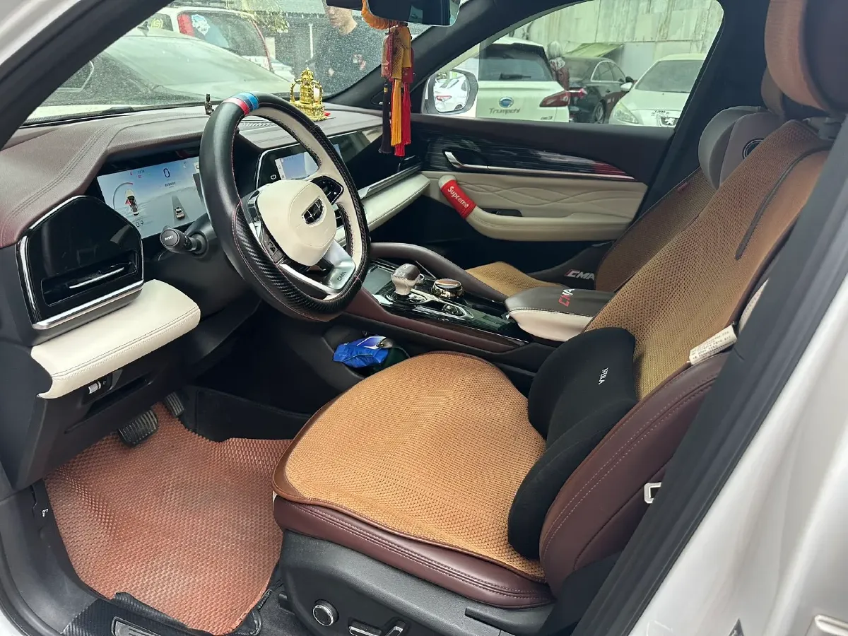 2021 Geely Monjaro 2.0T 238HP L4 8AT,autocango,china used car exporter,china ev exporter,chinese used car exporter,chinese used ev exporter