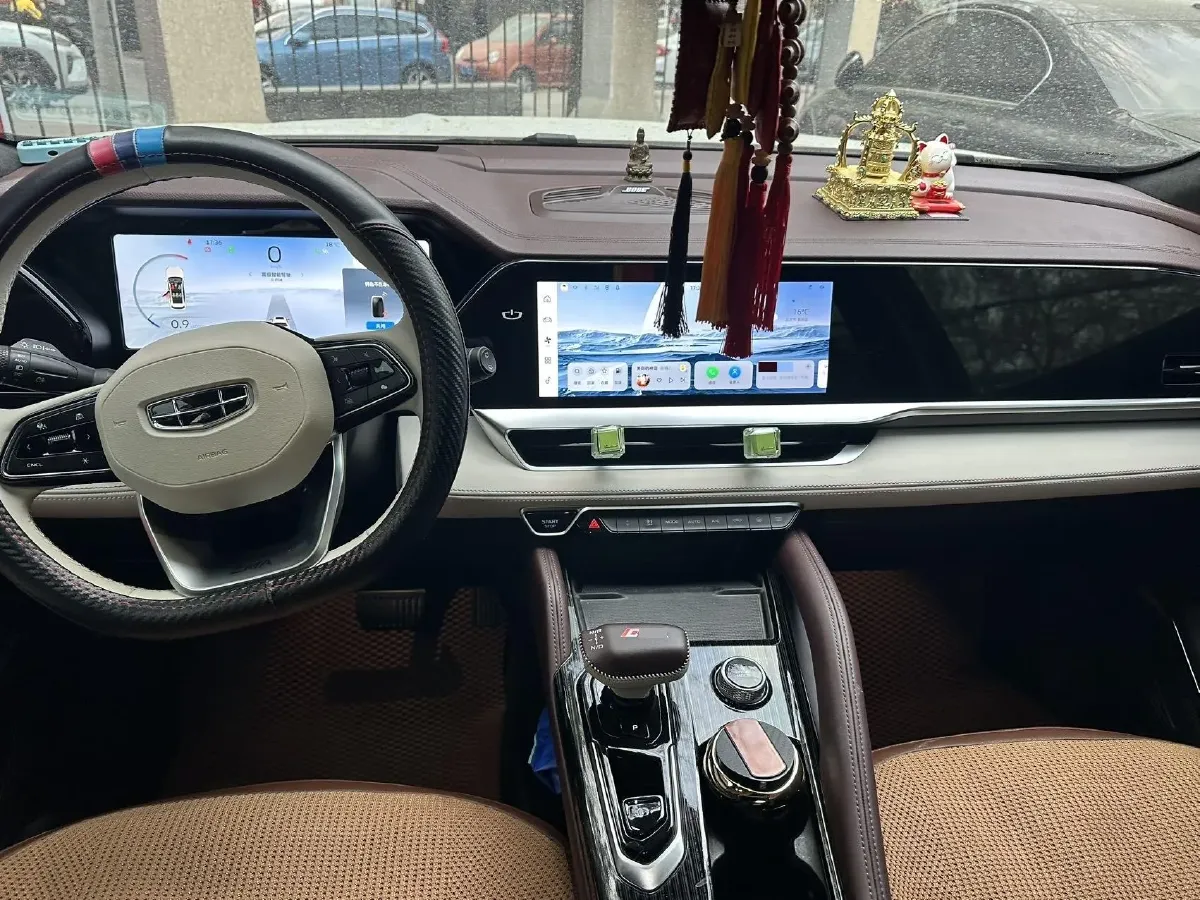 2021 Geely Monjaro 2.0T 238HP L4 8AT,autocango,china used car exporter,china ev exporter,chinese used car exporter,chinese used ev exporter