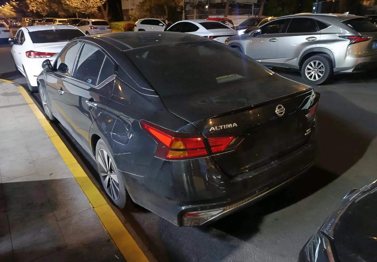 2020 Nissan Teana 2.0T 252HP L4 CVT,autocango,china used car exporter,china ev exporter,chinese used car exporter,chinese used ev exporter