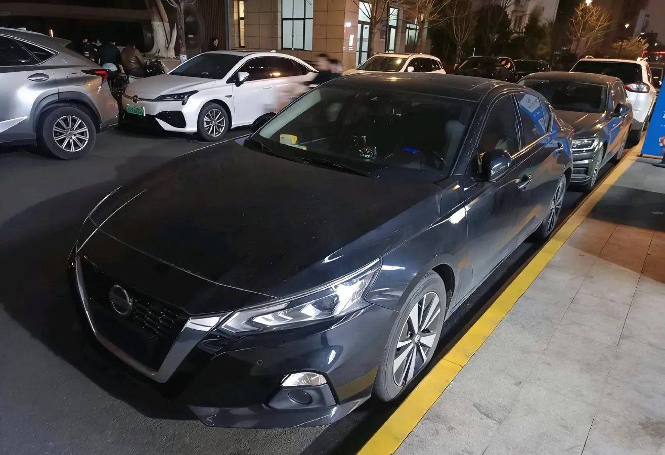 2020 Nissan Teana 2.0T 252HP L4 CVT,autocango,china used car exporter,china ev exporter,chinese used car exporter,chinese used ev exporter