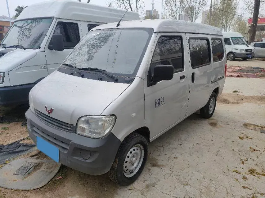 2023 WuLing ZhiGuang 1.5L 102HP L4 5MT,autocango,china used car exporter,china ev exporter,chinese used car exporter,chinese used ev exporter