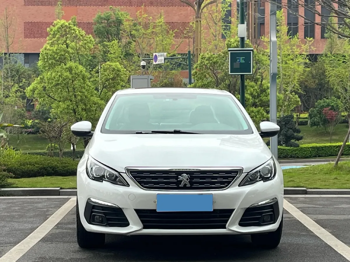 2018 Peugeot 308 1.6L 117HP L4 6AT,autocango,china used car exporter,china ev exporter,chinese used car exporter,chinese used ev exporter