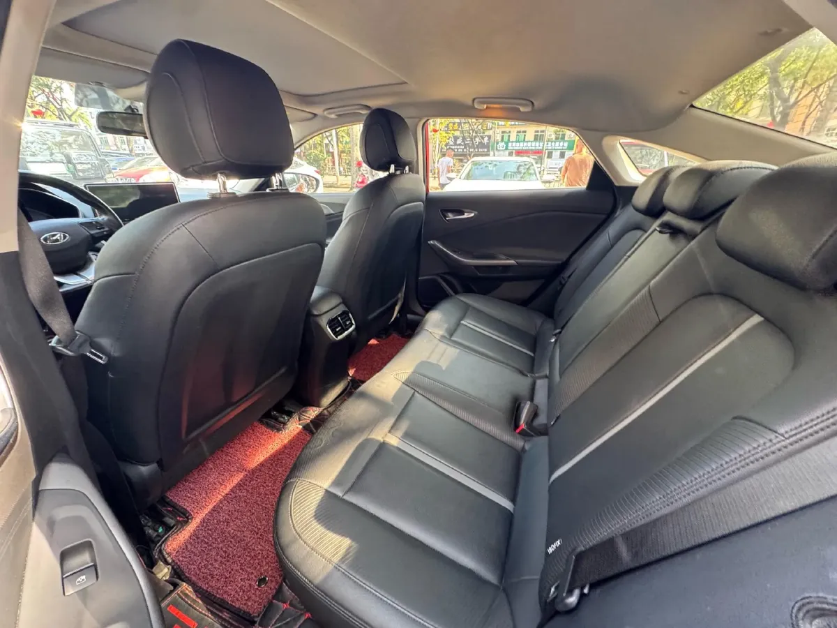 2019 Hyundai La Festa 1.6T 204HP L4 7DCT,autocango,china used car exporter,china ev exporter,chinese used car exporter,chinese used ev exporter