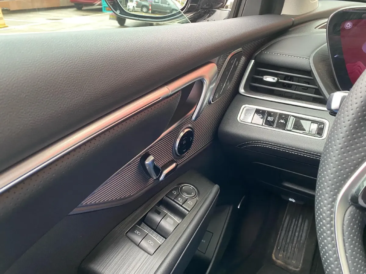 2025 Buick Larcosse 2.0T 237HP L4 9AT,autocango,china used car exporter,china ev exporter,chinese used car exporter,chinese used ev exporter