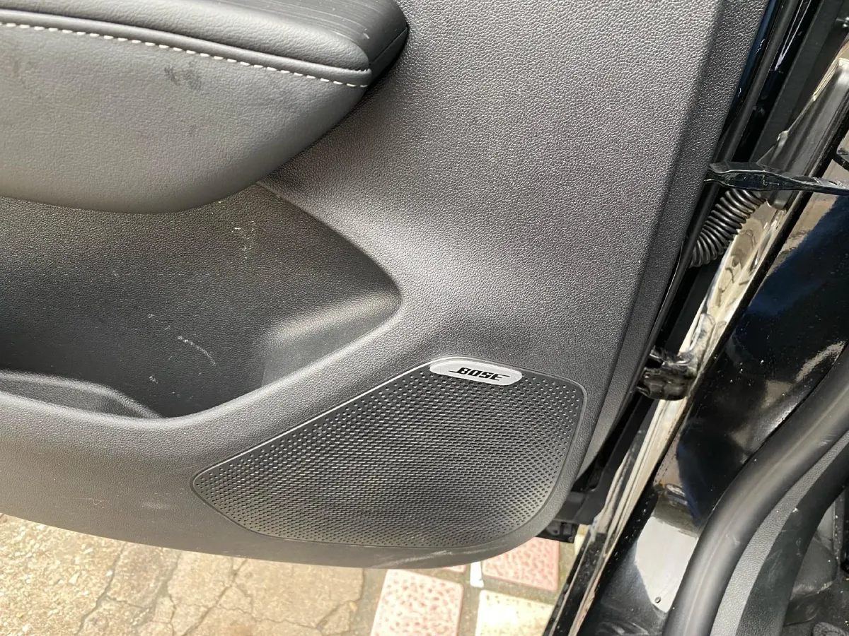 2025 Buick Larcosse 2.0T 237HP L4 9AT,autocango,china used car exporter,china ev exporter,chinese used car exporter,chinese used ev exporter