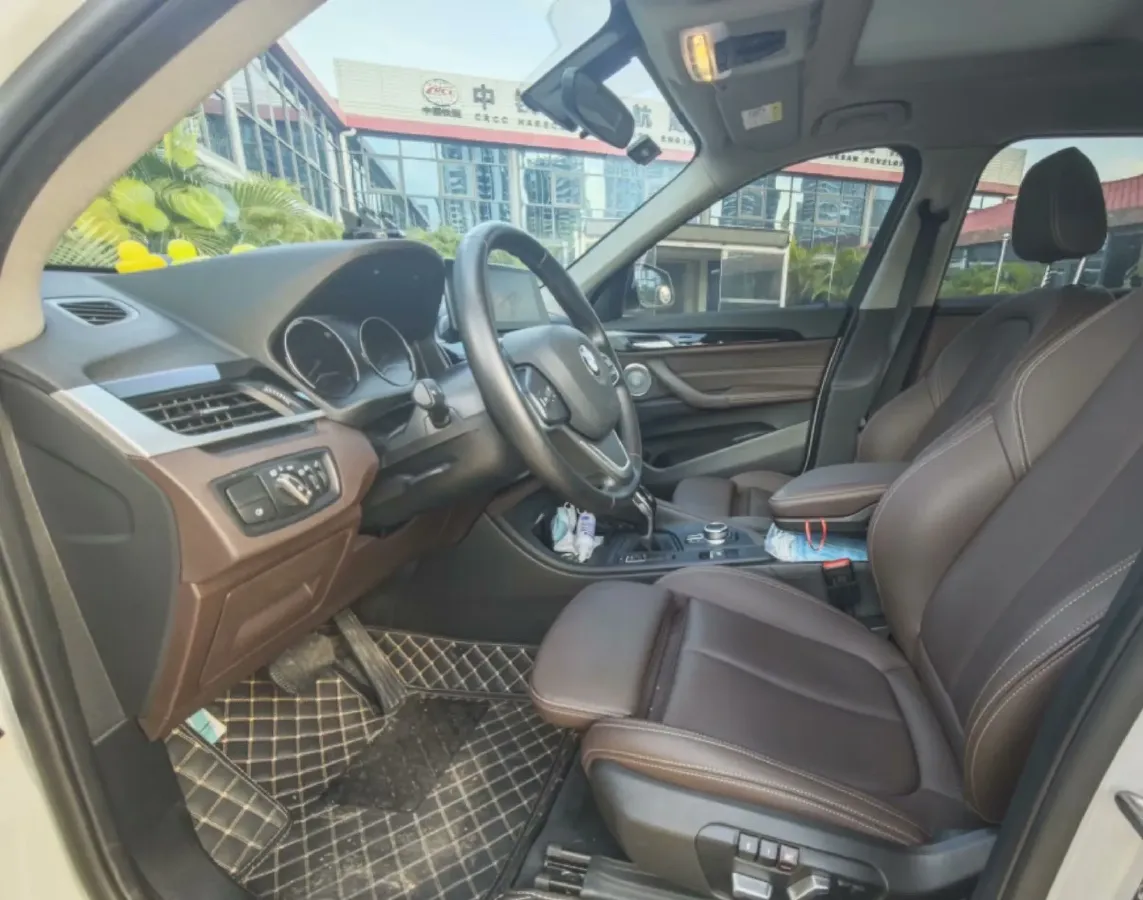 2022 BMW X1 1.5T 140HP L3 7DCT,autocango,china used car exporter,china ev exporter,chinese used car exporter,chinese used ev exporter