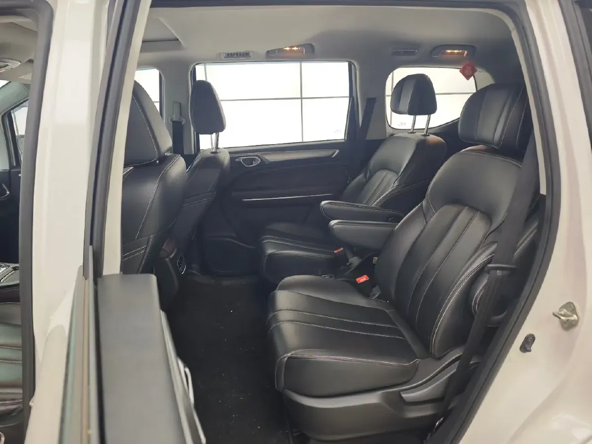 2023 GAC Trumpchi M6 1.5T 177HP L4 7DCT,autocango,china used car exporter,china ev exporter,chinese used car exporter,chinese used ev exporter