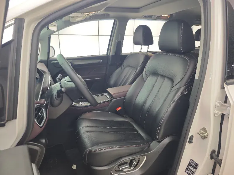 2023 GAC Trumpchi M6 1.5T 177HP L4 7DCT,autocango,china used car exporter,china ev exporter,chinese used car exporter,chinese used ev exporter