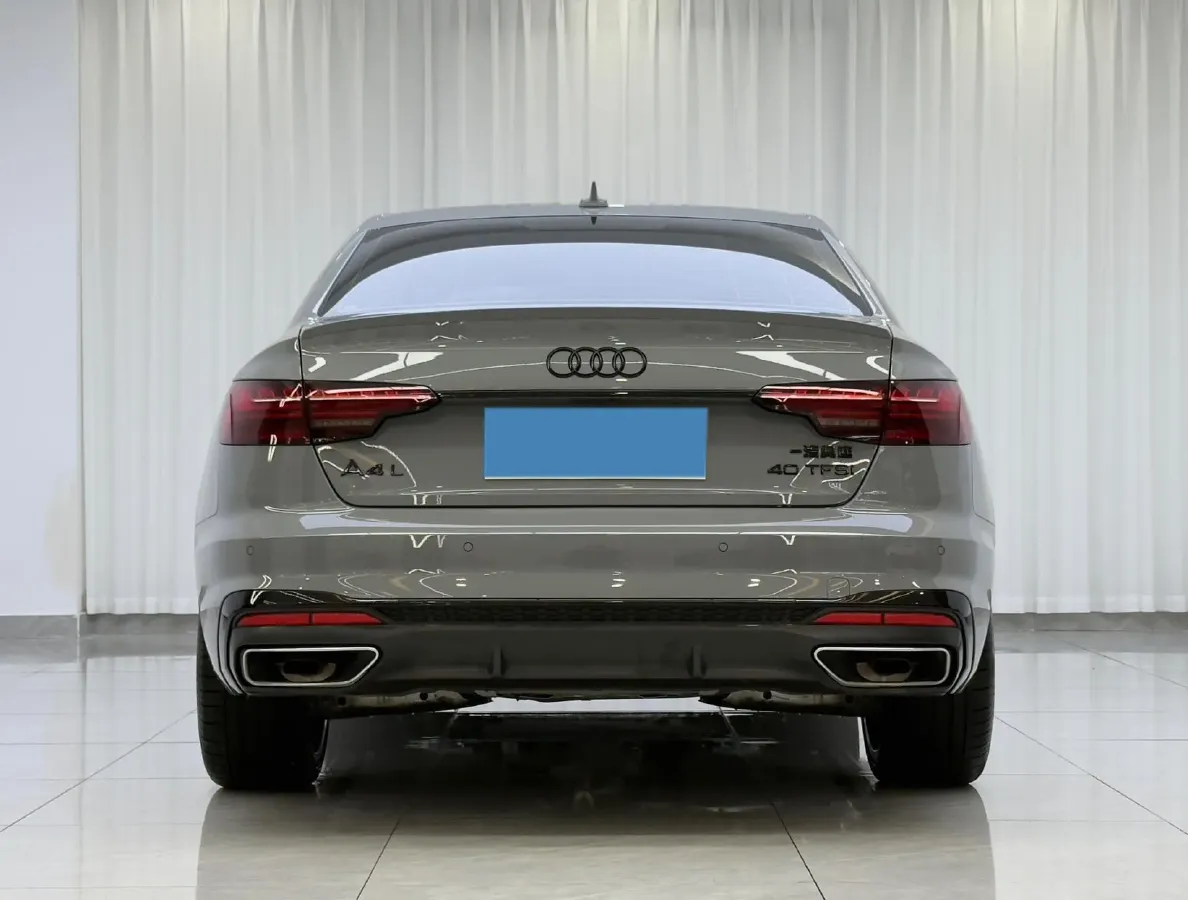2024 Audi A4L 2.0T 190HP L4 7DCT,autocango,china used car exporter,china ev exporter,chinese used car exporter,chinese used ev exporter