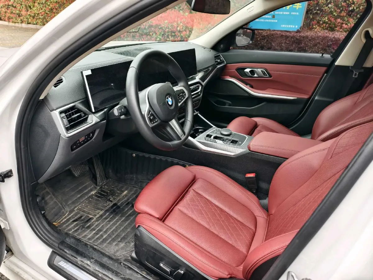 2024 BMW 3 Series 2.0T 184HP L4 8AT,autocango,china used car exporter,china ev exporter,chinese used car exporter,chinese used ev exporter