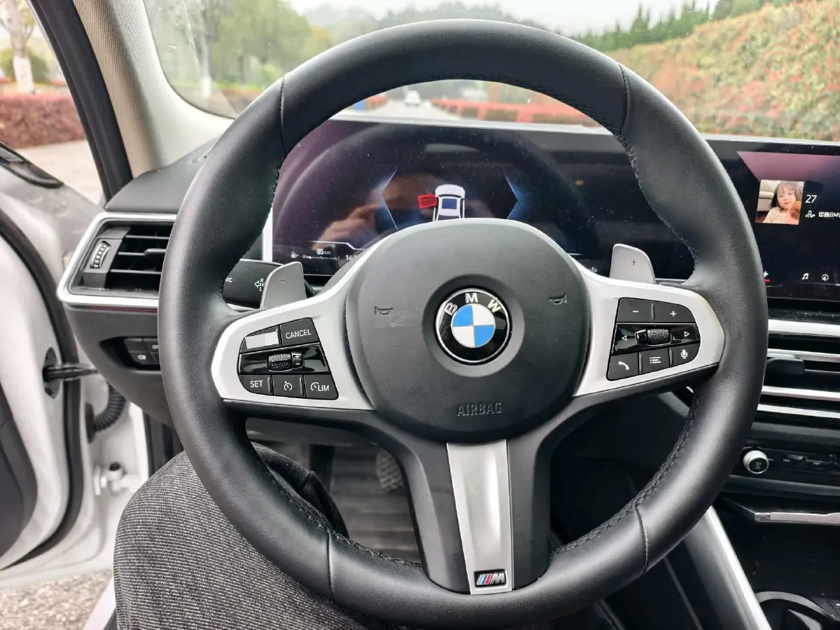 2024 BMW 3 Series 2.0T 184HP L4 8AT,autocango,china used car exporter,china ev exporter,chinese used car exporter,chinese used ev exporter
