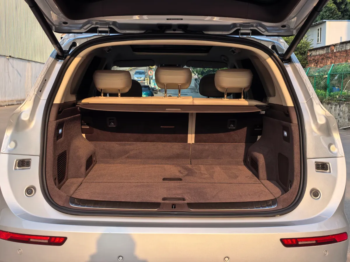 2024 AITO AITO M7 1.5T 152HP L4 REEV 42KWH,autocango,china used car exporter,china ev exporter,chinese used car exporter,chinese used ev exporter