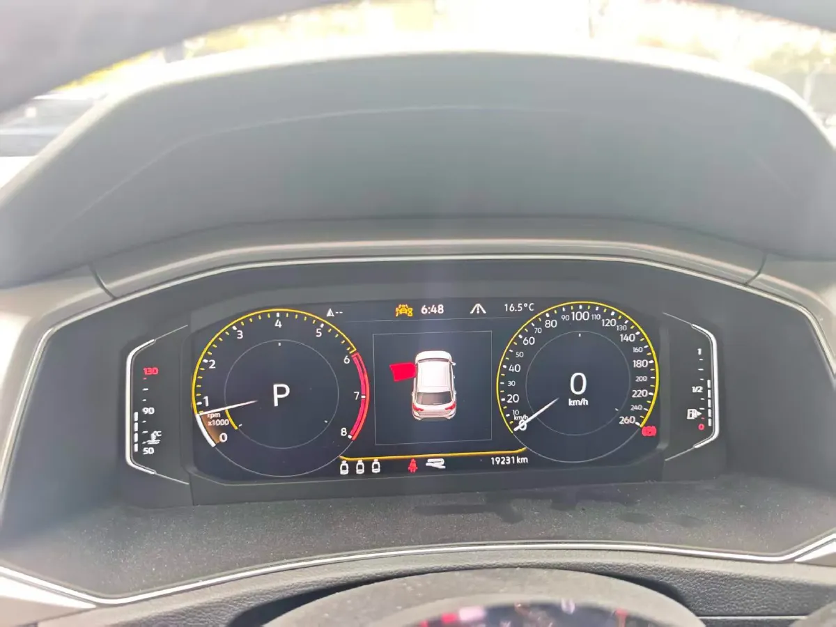 2022 Volkswagen T-Roc 1.4T 150HP L4 7DCT,autocango,china used car exporter,china ev exporter,chinese used car exporter,chinese used ev exporter