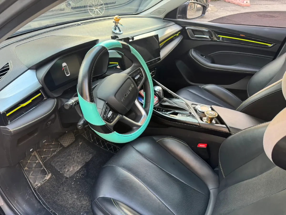 2021 Roewe i5 1.5L 120HP L4 CVT,autocango,china used car exporter,china ev exporter,chinese used car exporter,chinese used ev exporter