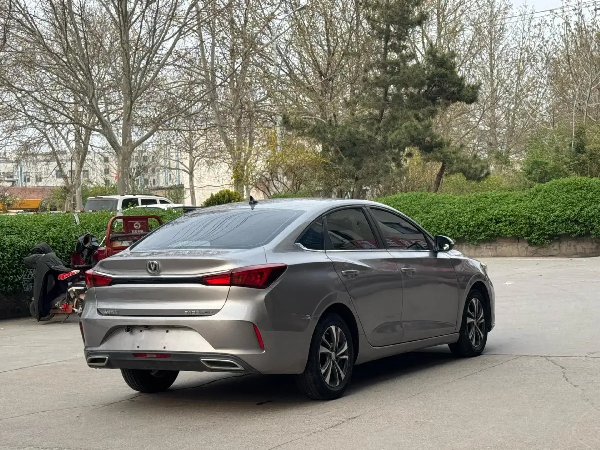 2021 ChangAn Eado 1.6L 128HP L4 CVT,autocango,china used car exporter,china ev exporter,chinese used car exporter,chinese used ev exporter