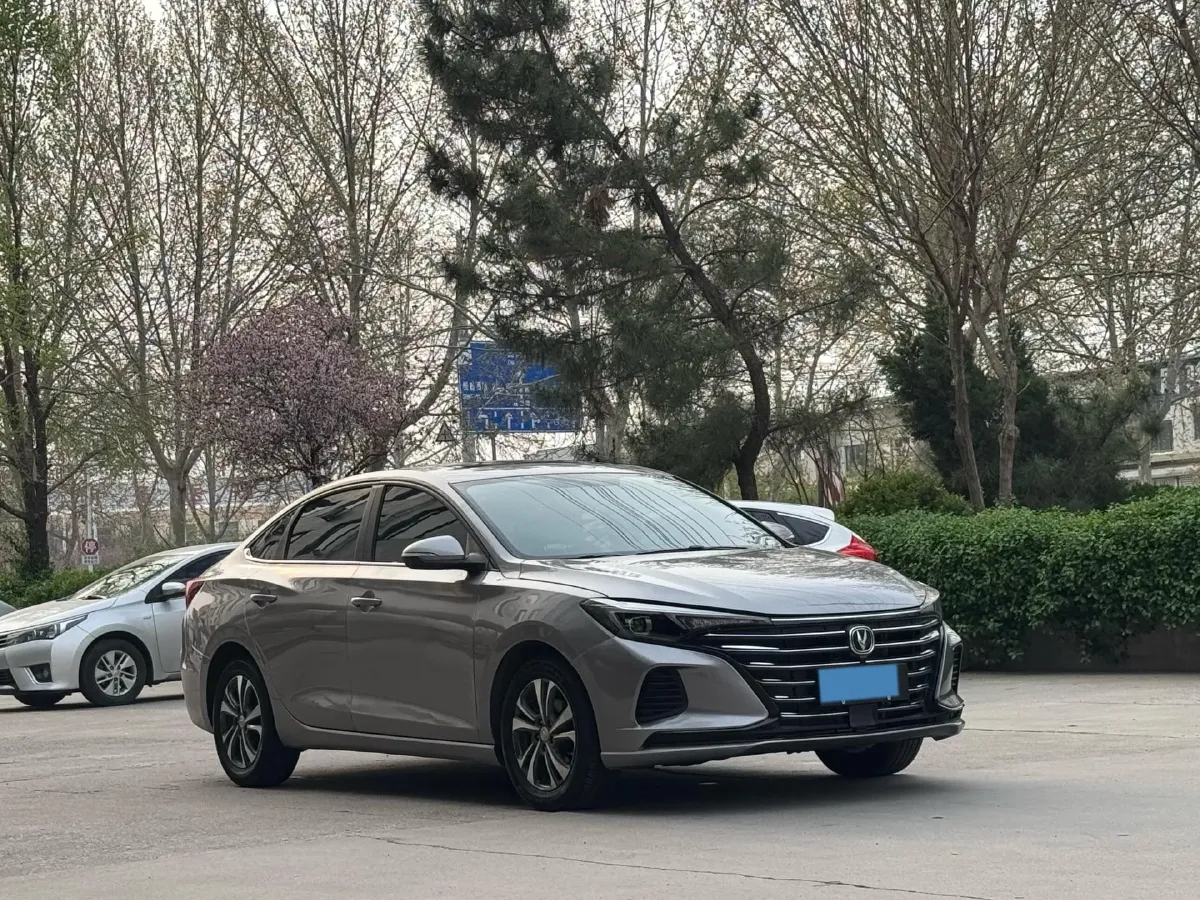 2021 ChangAn Eado 1.6L 128HP L4 CVT,autocango,china used car exporter,china ev exporter,chinese used car exporter,chinese used ev exporter