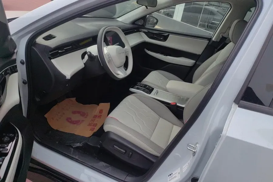 2024 Honda e:NS2 BEV 68.8KWH,autocango,china used car exporter,china ev exporter,chinese used car exporter,chinese used ev exporter