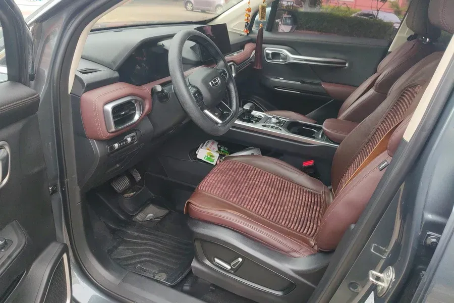 2022 Geely Okavango 1.8T 184HP L4 7DCT,autocango,china used car exporter,china ev exporter,chinese used car exporter,chinese used ev exporter