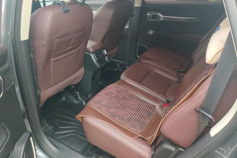 2022 Geely Okavango 1.8T 184HP L4 7DCT,autocango,china used car exporter,china ev exporter,chinese used car exporter,chinese used ev exporter