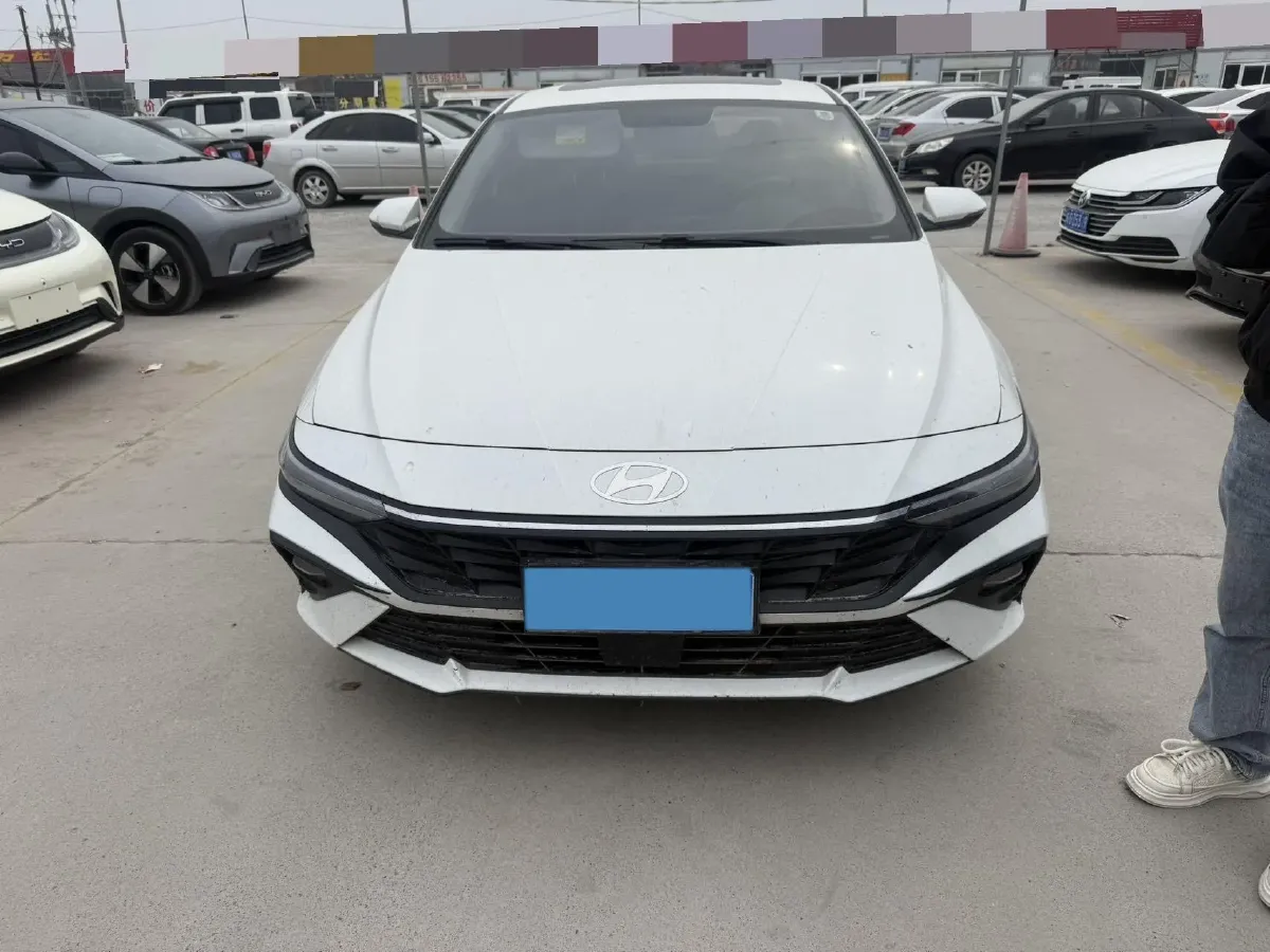 2022 Hyundai Elantra 1.5L 115HP L4 CVT,autocango,china used car exporter,china ev exporter,chinese used car exporter,chinese used ev exporter