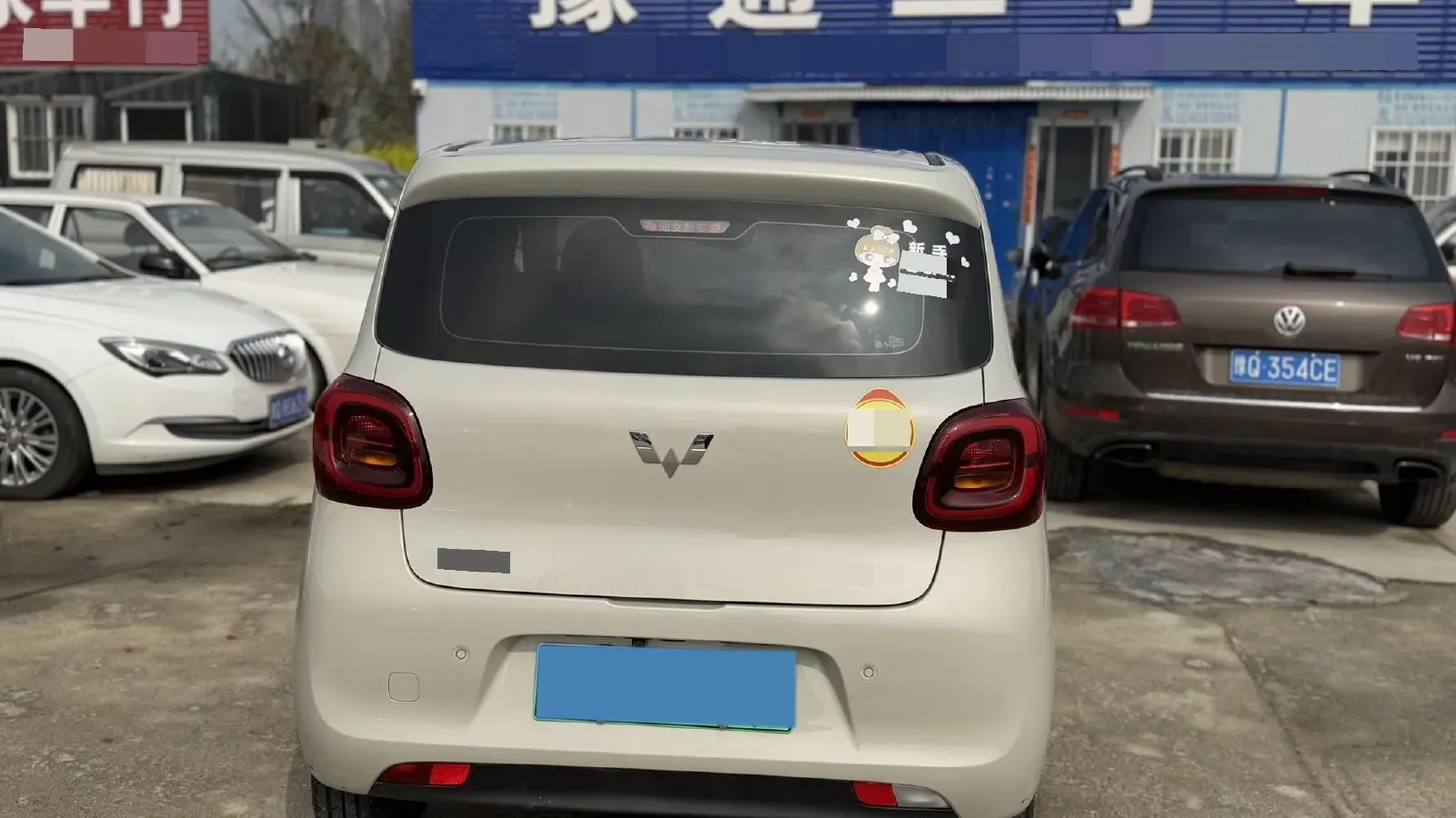 2025 WuLing HongGuang MINI EV BEV 16.2KWH,autocango,china used car exporter,china ev exporter,chinese used car exporter,chinese used ev exporter