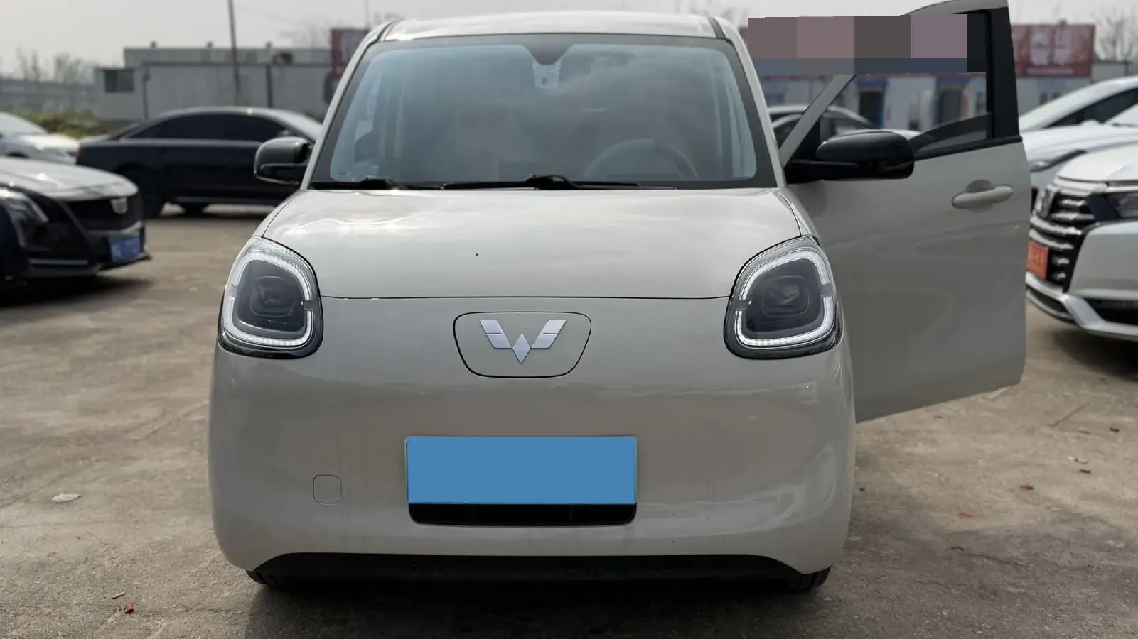 2025 WuLing HongGuang MINI EV BEV 16.2KWH,autocango,china used car exporter,china ev exporter,chinese used car exporter,chinese used ev exporter