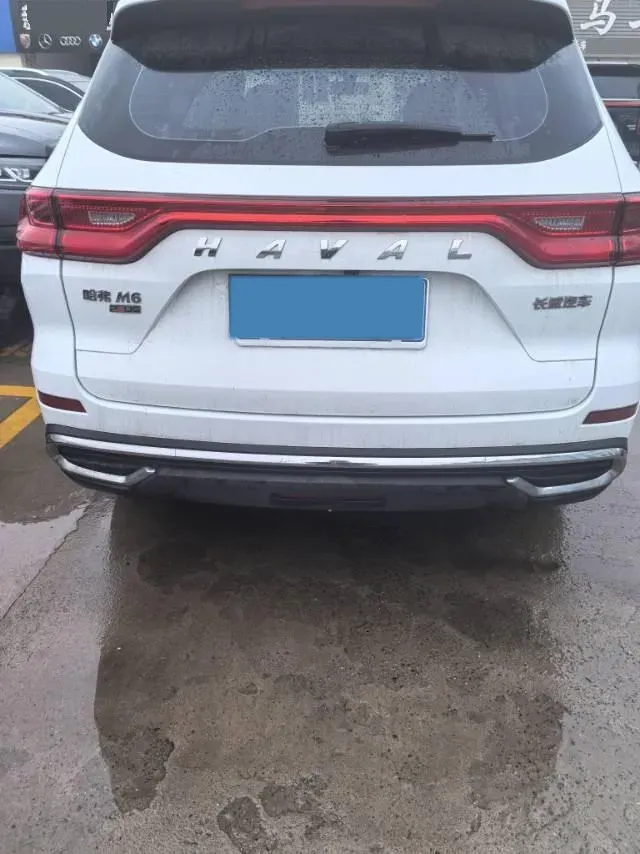 2021 Haval M6 1.5T 150HP L4 7DCT,autocango,china used car exporter,china ev exporter,chinese used car exporter,chinese used ev exporter