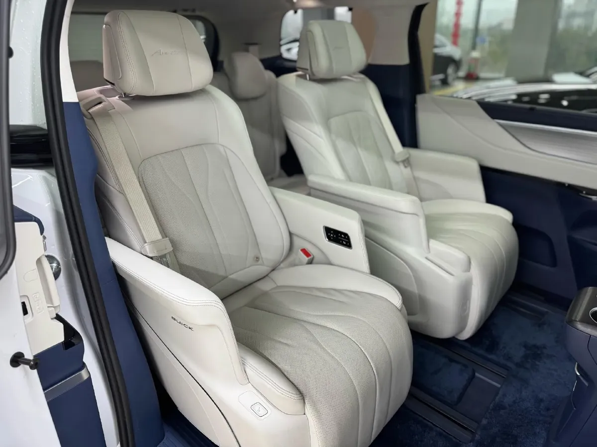 2024 Buick GL8 1.5T 180HP L4 2DHT PHEV 24.4KWH,autocango,china used car exporter,china ev exporter,chinese used car exporter,chinese used ev exporter