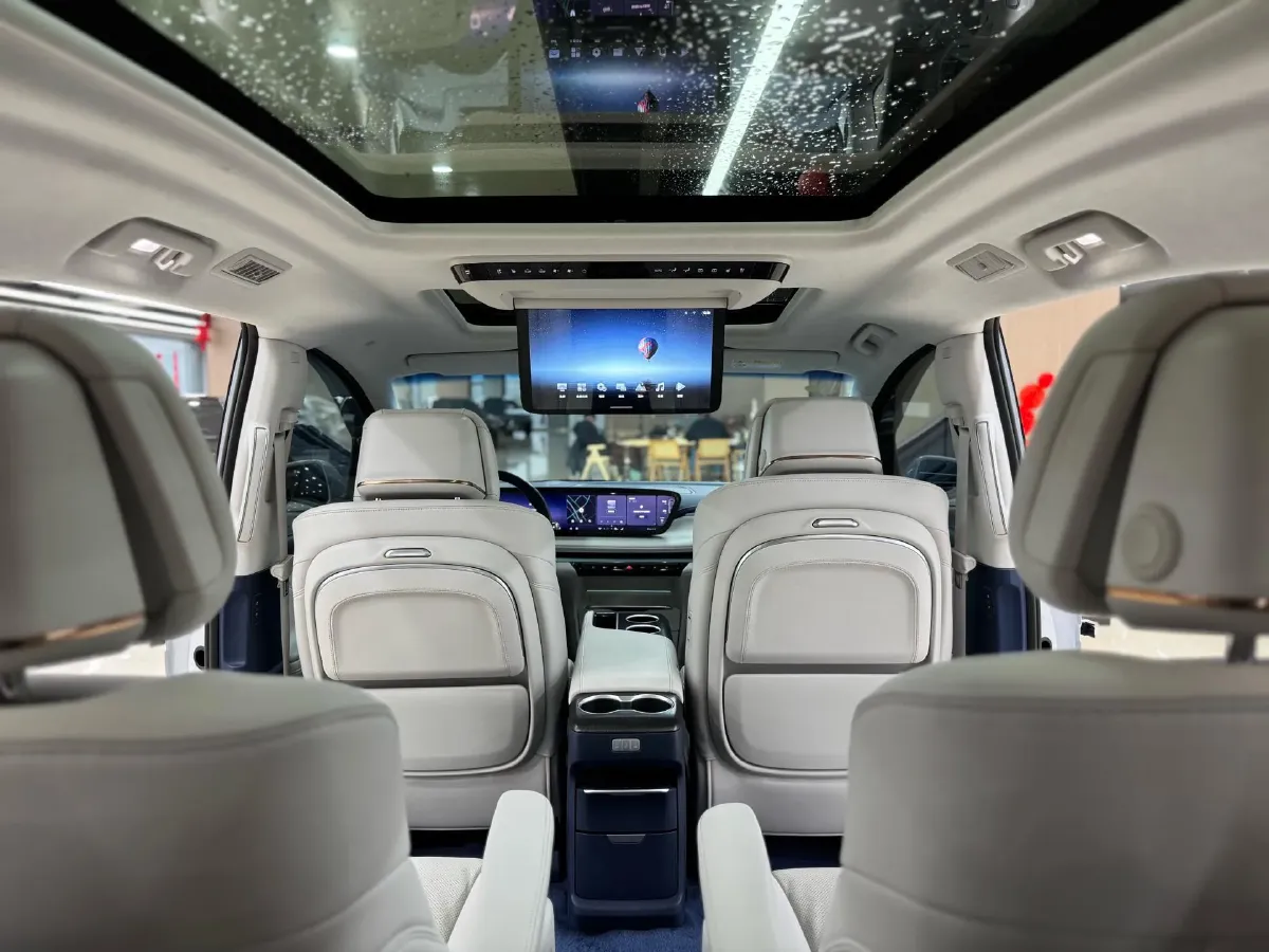 2024 Buick GL8 1.5T 180HP L4 2DHT PHEV 24.4KWH,autocango,china used car exporter,china ev exporter,chinese used car exporter,chinese used ev exporter