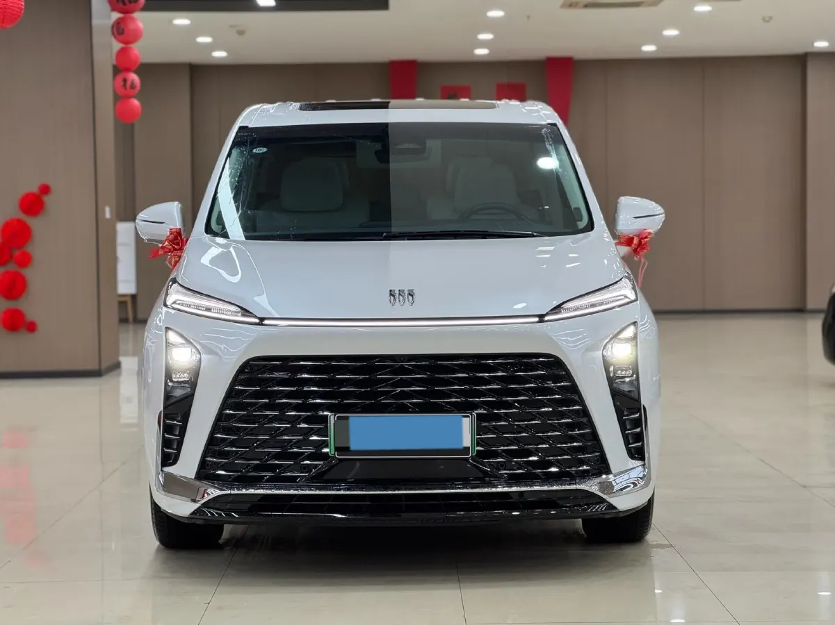 2024 Buick GL8 1.5T 180HP L4 2DHT PHEV 24.4KWH,autocango,china used car exporter,china ev exporter,chinese used car exporter,chinese used ev exporter