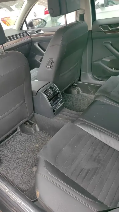 2018 Volkswagen Magotan 1.8T 180HP L4 7DCT,autocango,china used car exporter,china ev exporter,chinese used car exporter,chinese used ev exporter