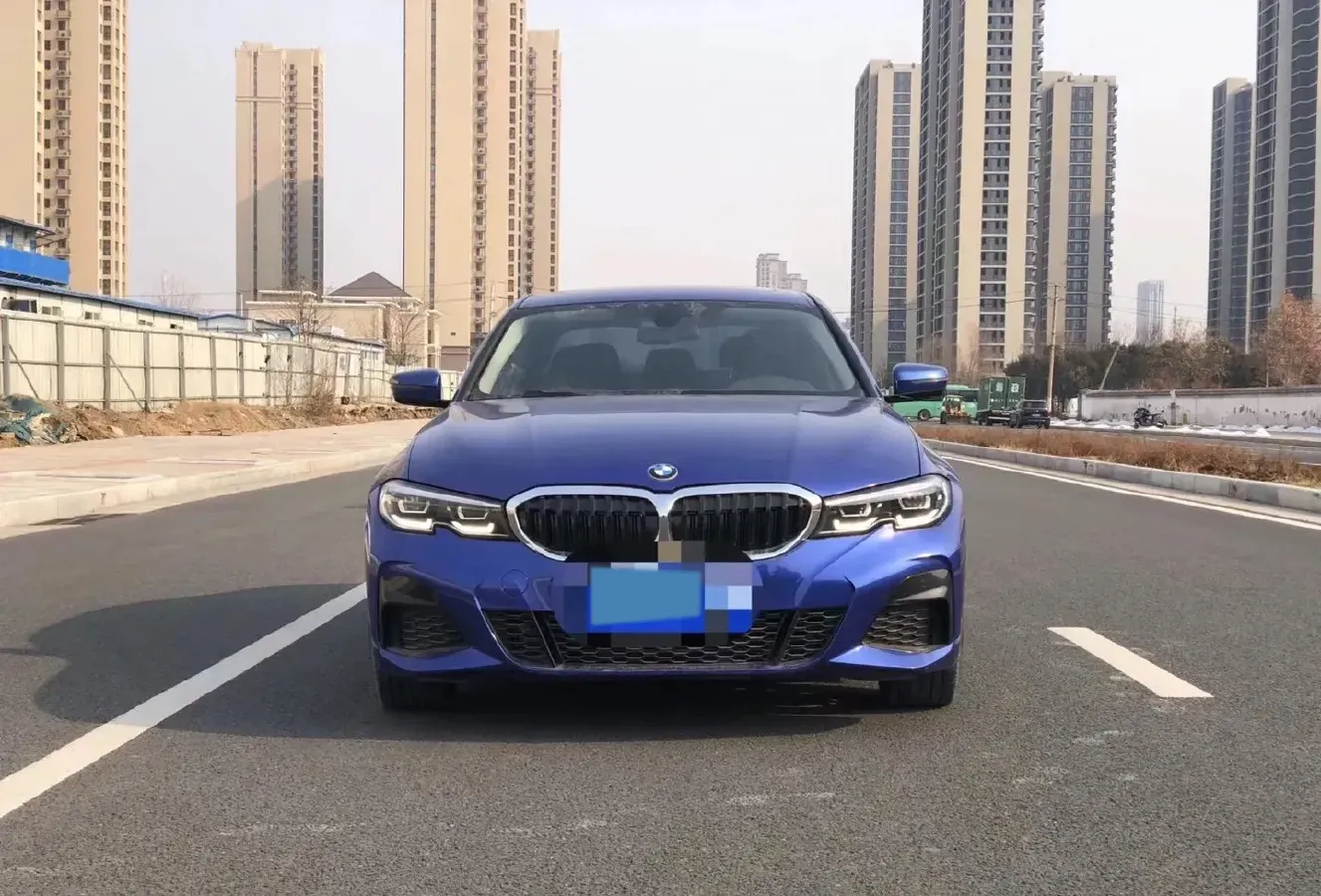 2020 BMW 3 Series 2.0T 156HP L4 8AT,autocango,china used car exporter,china ev exporter,chinese used car exporter,chinese used ev exporter