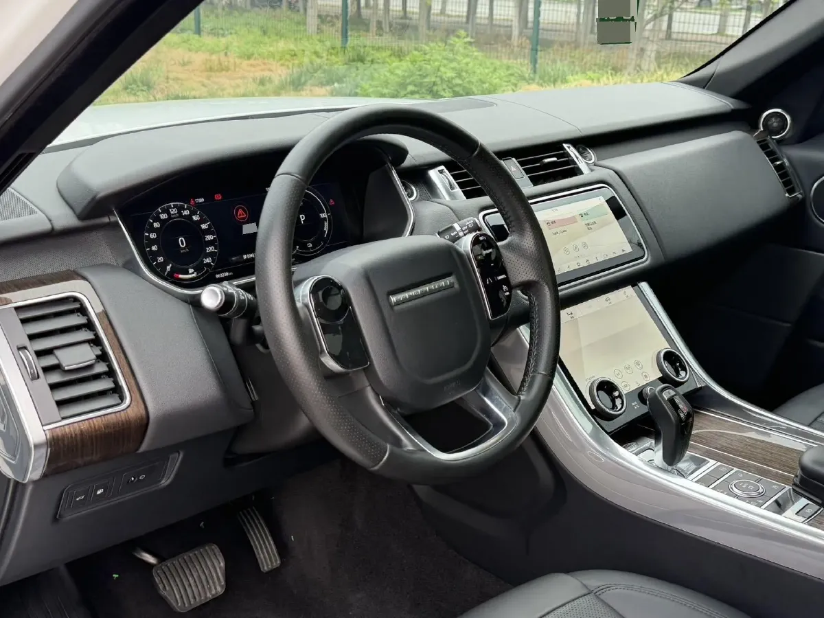 2018 Land Rover Range Rover Sport 2.0T 300HP L4 8AT PHEV 13.1KWH,autocango,china used car exporter,china ev exporter,chinese used car exporter,chinese used ev exporter