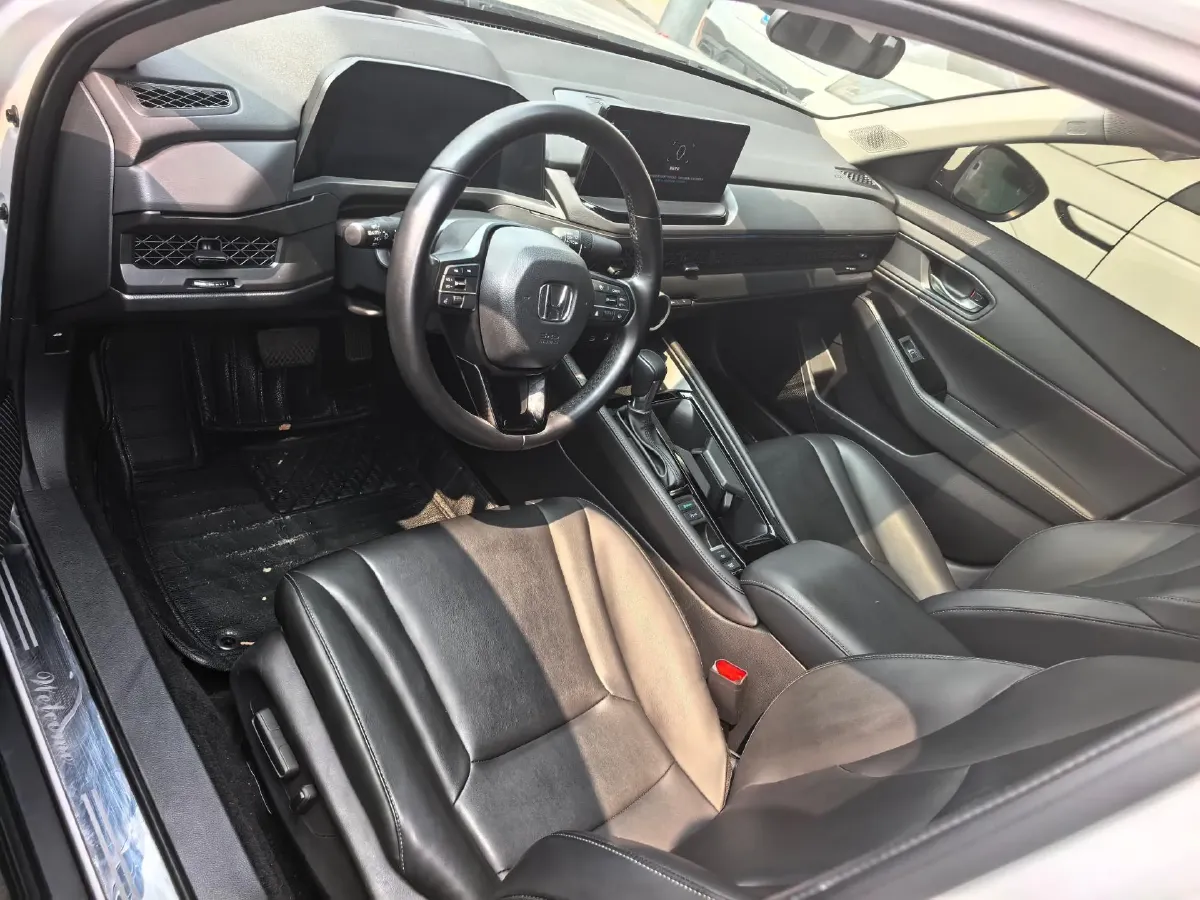 2023 Dongfeng PaLaSuo 2.0T 228HP L4 8AT,autocango,china used car exporter,china ev exporter,chinese used car exporter,chinese used ev exporter