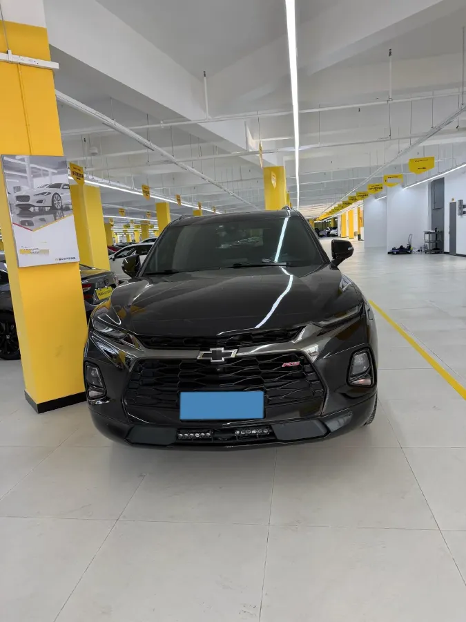 2021 Buick GL8 2.0T 237HP L4 9AT,autocango,china used car exporter,china ev exporter,chinese used car exporter,chinese used ev exporter