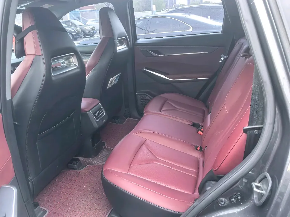 2022 ChangAn CS75 Plus 1.5T 188HP L4 8AT,autocango,china used car exporter,china ev exporter,chinese used car exporter,chinese used ev exporter