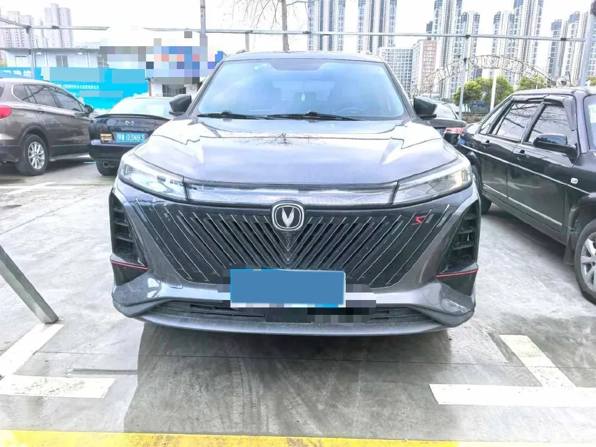 2022 ChangAn CS75 Plus 1.5T 188HP L4 8AT,autocango,china used car exporter,china ev exporter,chinese used car exporter,chinese used ev exporter