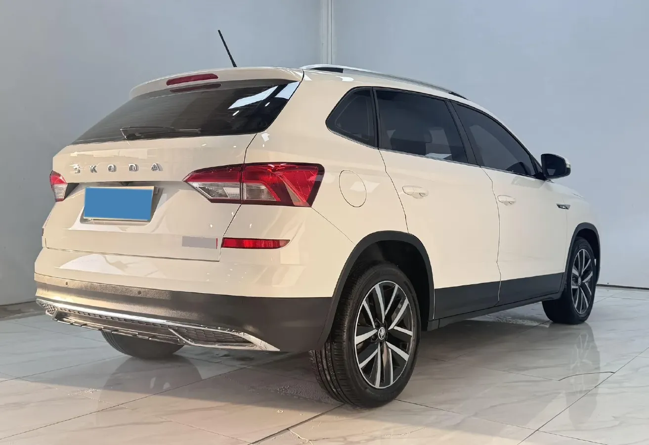 2023 Skoda Kamiq 1.5L 109HP L4 6AT,autocango,china used car exporter,china ev exporter,chinese used car exporter,chinese used ev exporter