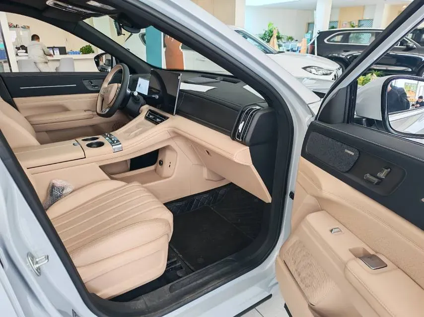 2025 Jetour DASHING 1.5T 184HP L4 7DCT,autocango,china used car exporter,china ev exporter,chinese used car exporter,chinese used ev exporter